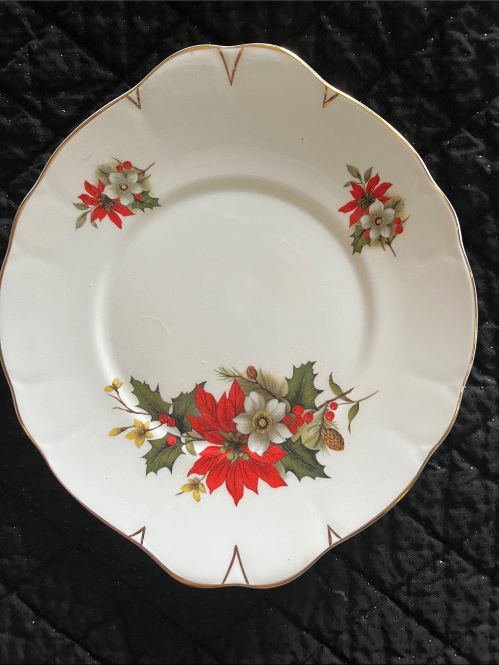 Sandler Holiday Poinsettia Serving Plate - Red & Green with Gold Trim